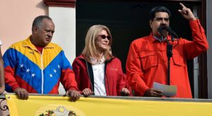 Maduro rompe relaciones diplomáticas con Estados Unidos