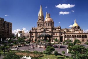 cathedral-of-guadalajara-plaza-de-la-armas-jalisco-mexico
