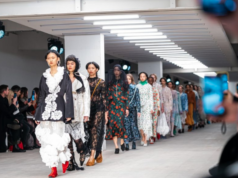 La London Fashion Week se celebra dentro y fuera de las pasarelas