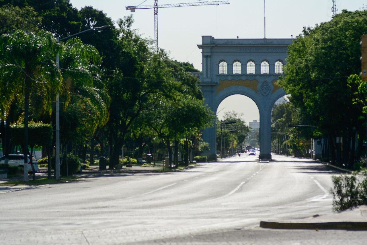 Los Arcos en Domingo sin gente