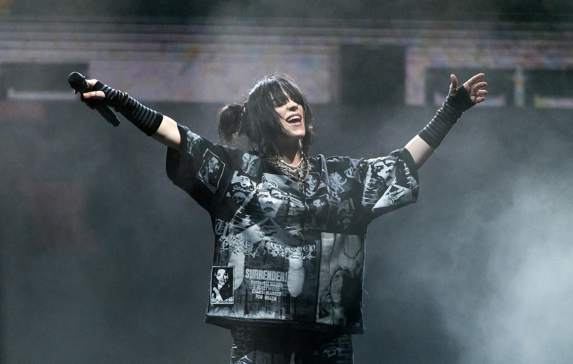 GLASTONBURY, ENGLAND - JUNE 24: Billie Eilish performs on the Pyramid Stage during day three of Glastonbury Festival at Worthy Farm, Pilton on June 24, 2022 in Glastonbury, England. (Photo by Matthew Baker/Redferns)