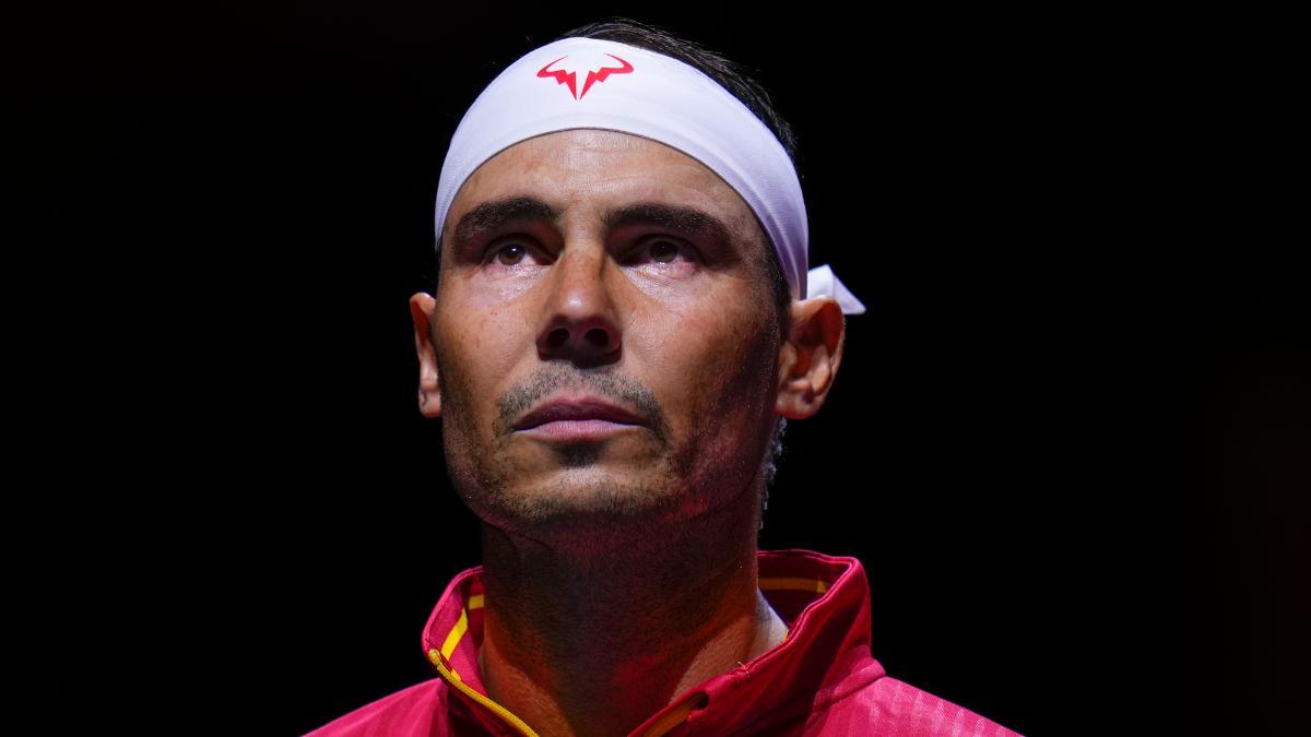 Nadal durante el himno nacional / LAP