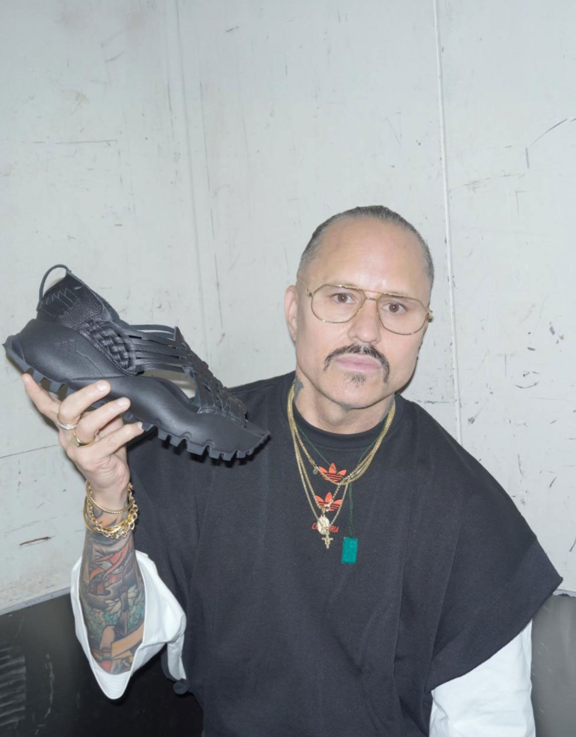 “Oaxaca Slip-On”: Adidas bajo el reflector
